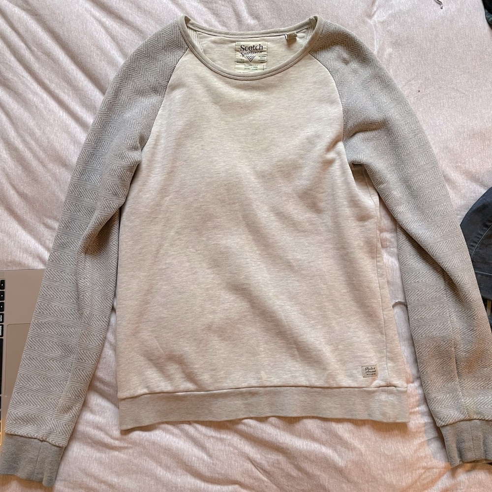 Men’s Scotch and Soda raglan sweatshirt